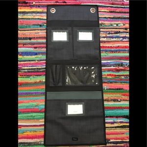 Thirty-One Wall Organizer With 7 Pockets